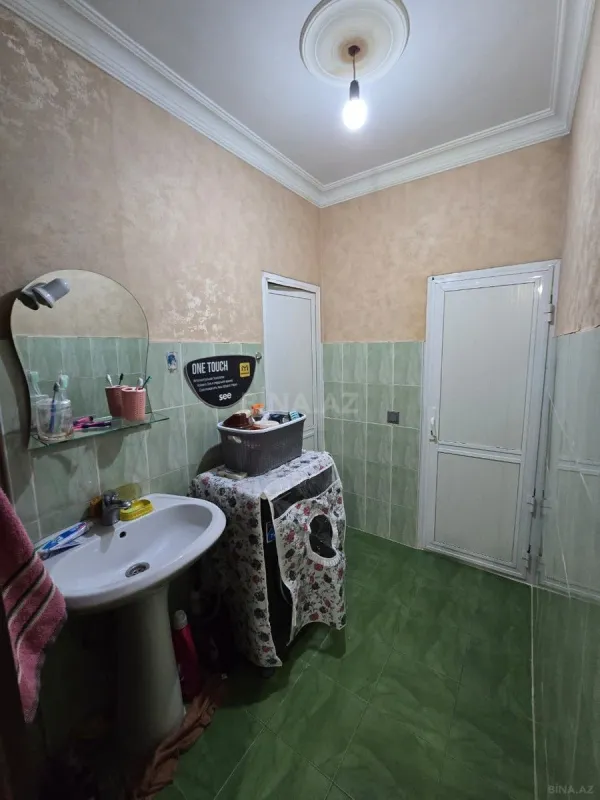 Satılır 4 otaqlı mənzil 100 m²