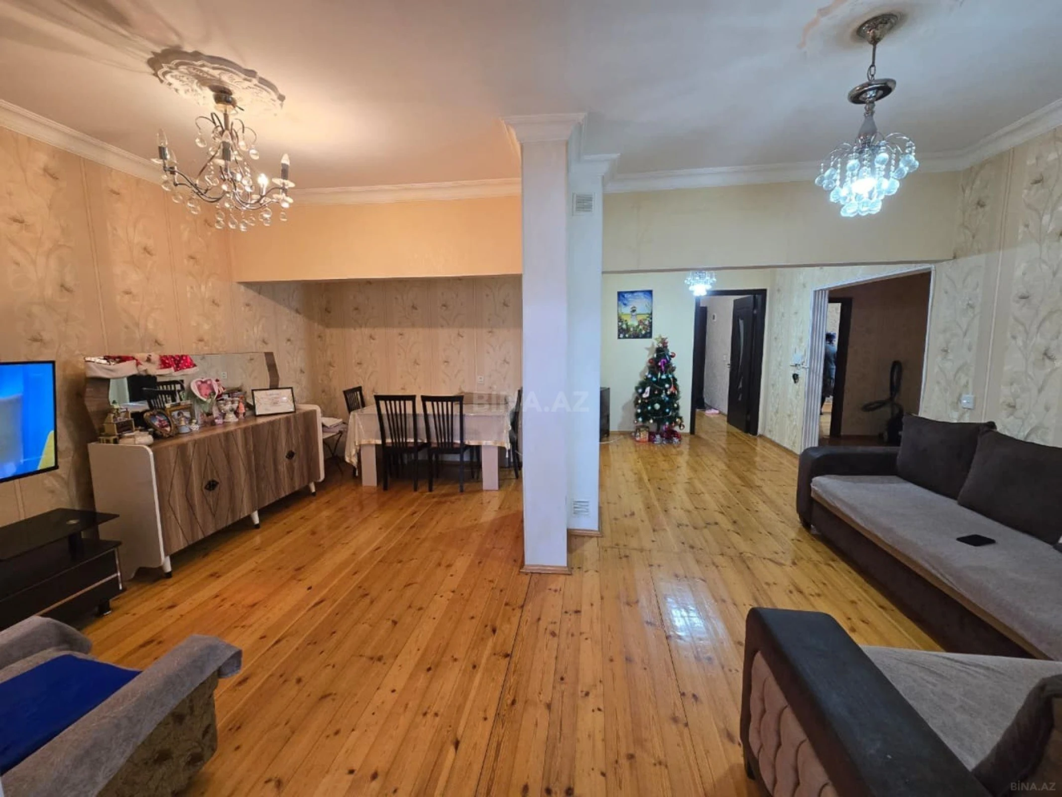 Satılır 4 otaqlı mənzil 100 m²