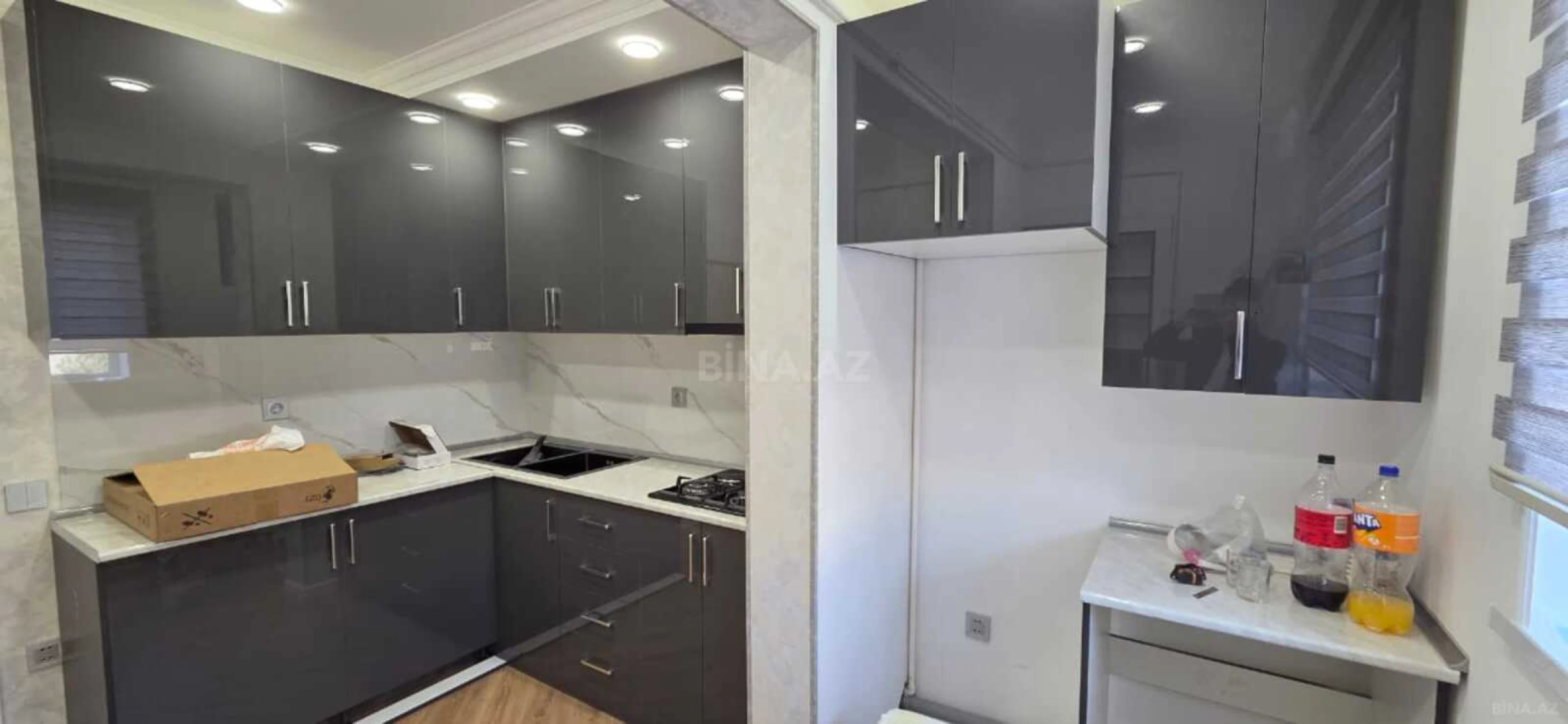 Satılır 2 otaqlı mənzil 60 m²