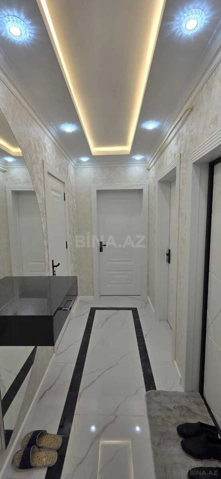 Satılır 2 otaqlı mənzil 60 m²