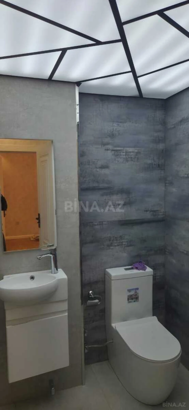 Satılır 2 otaqlı mənzil 60 m²