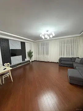 Satılır 3 otaqlı mənzil 131 m² — Bakı 3 otaq 131.00 m²