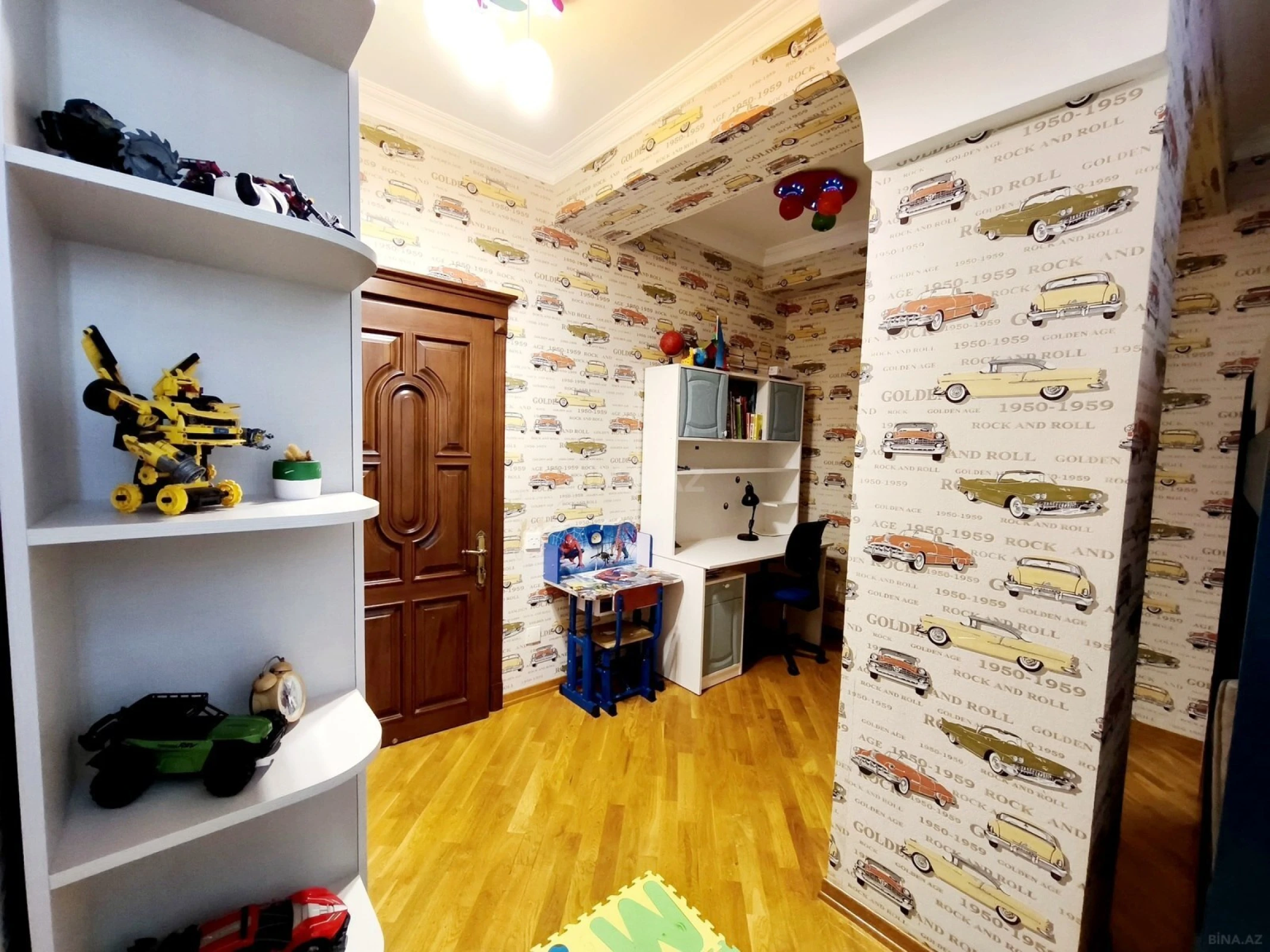 Satılır 3 otaqlı mənzil 110 m²