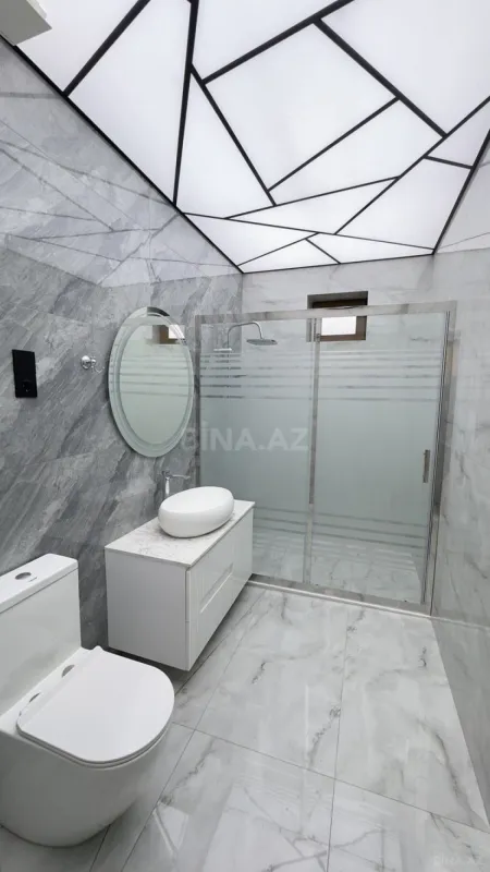 Satılır 3 otaqlı mənzil 160 m²
