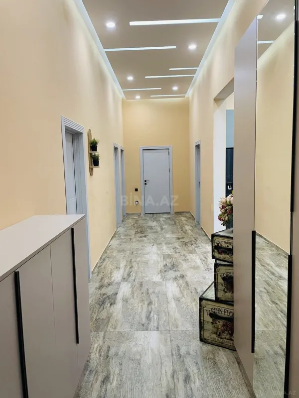 Satılır 5 otaqlı həyət evi 130 m²