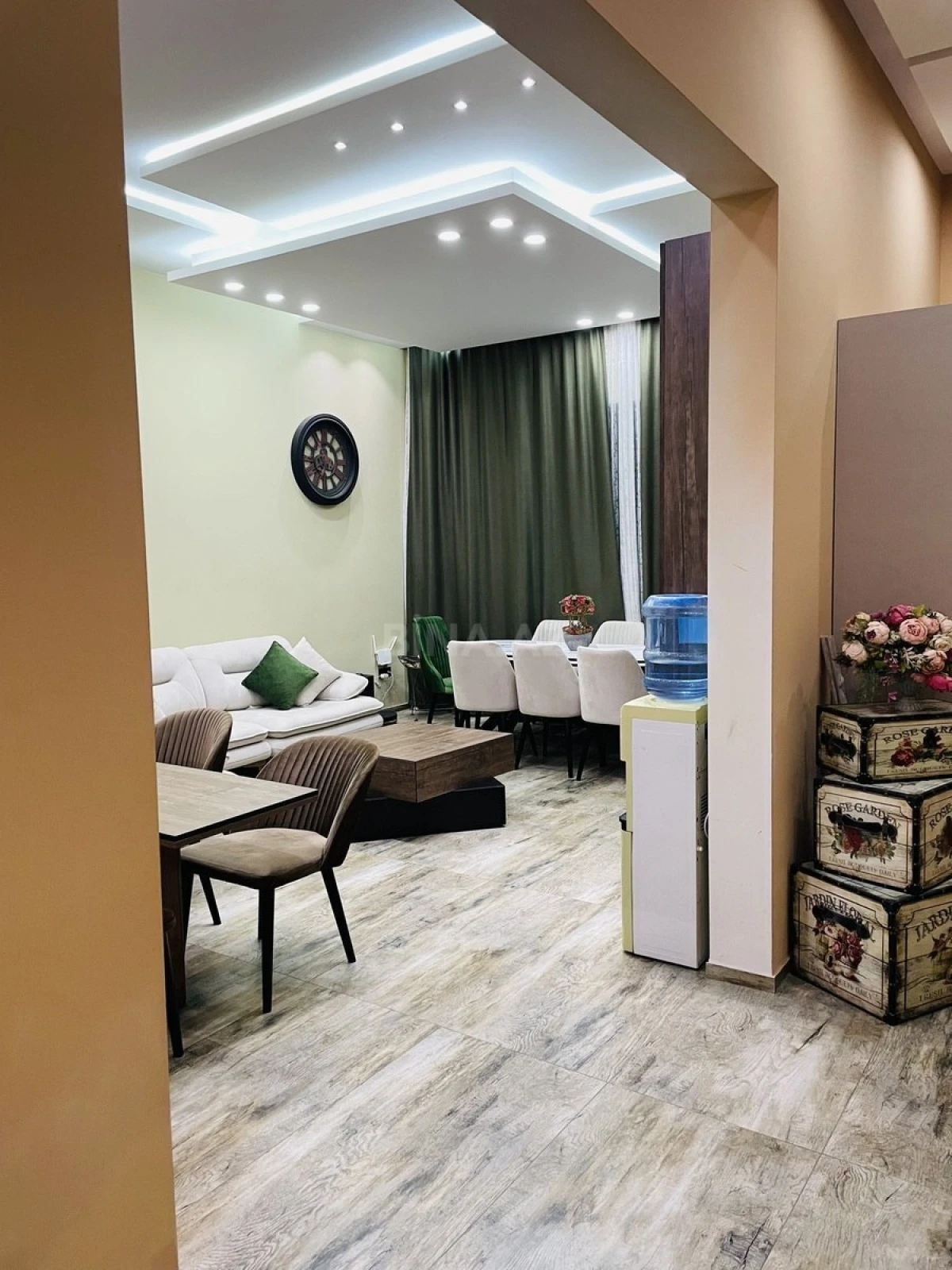 Satılır 5 otaqlı həyət evi 130 m²