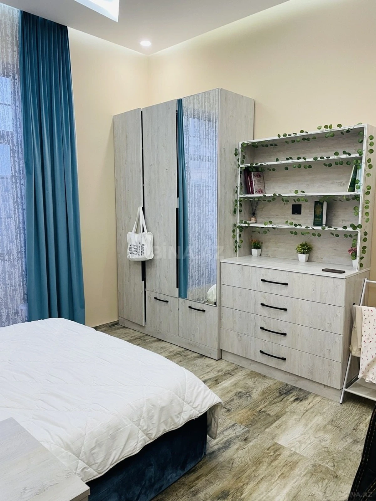 Satılır 5 otaqlı həyət evi 130 m²