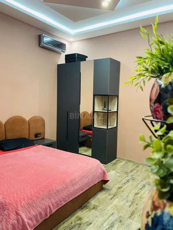 Satılır 5 otaqlı həyət evi 130 m²