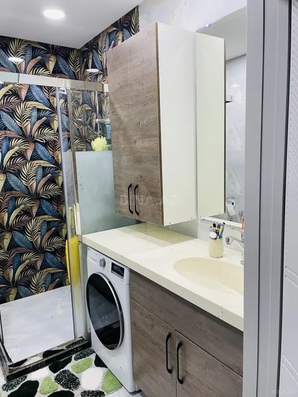 Satılır 5 otaqlı həyət evi 130 m²