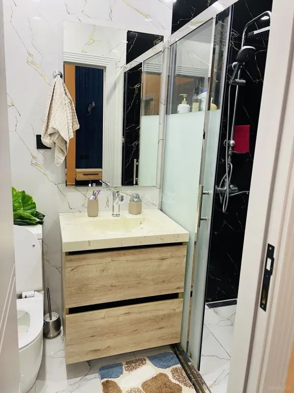 Satılır 5 otaqlı həyət evi 130 m²