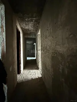 Satılır 3 otaqlı mənzil 193 m²