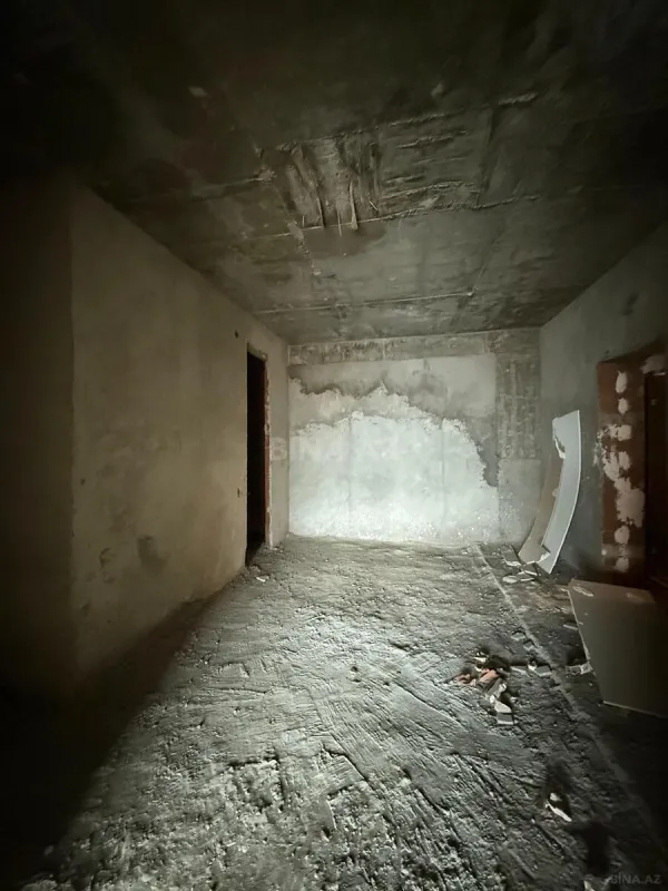 Satılır 3 otaqlı mənzil 193 m²