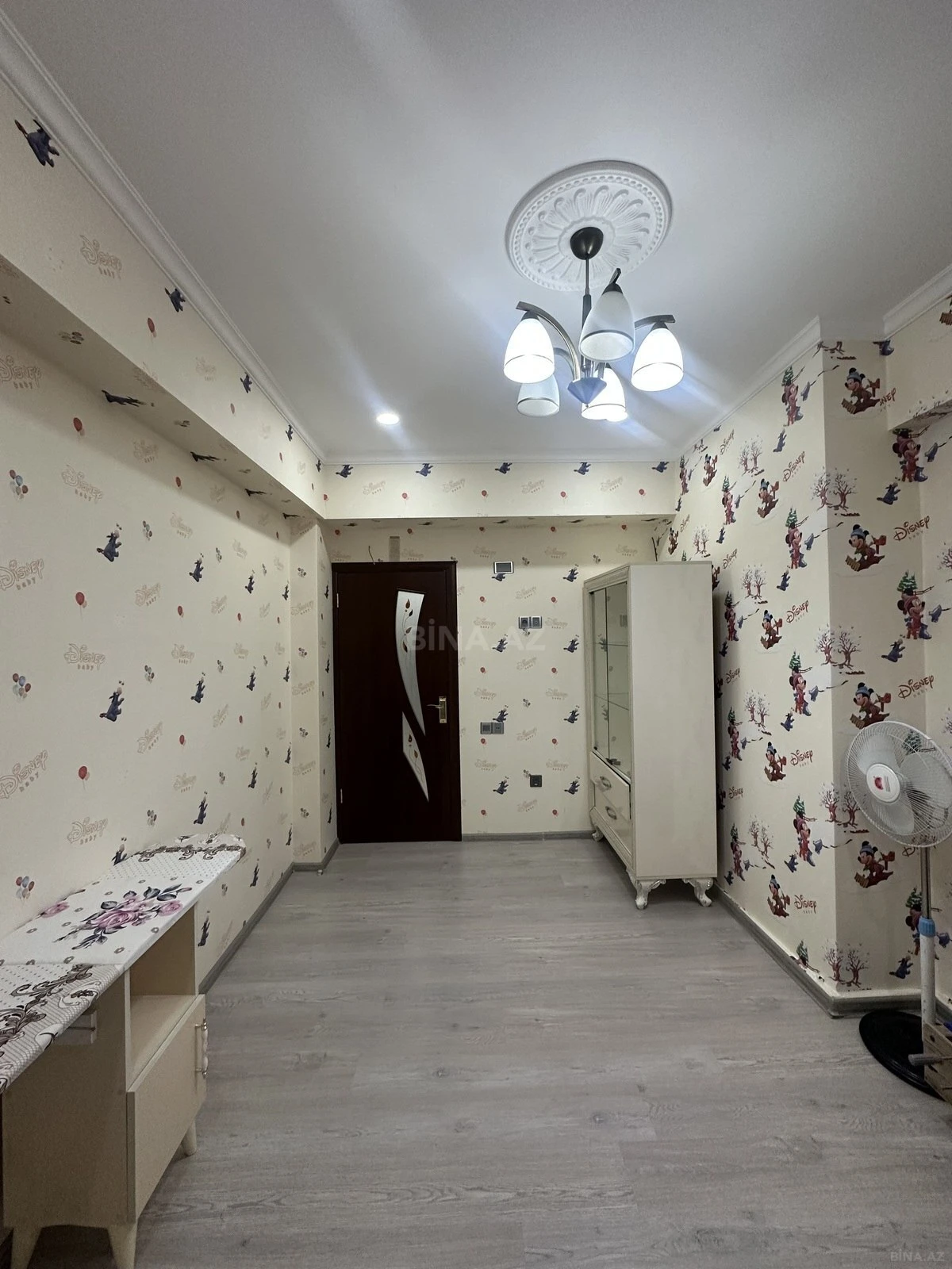 Satılır 2 otaqlı mənzil 58 m²