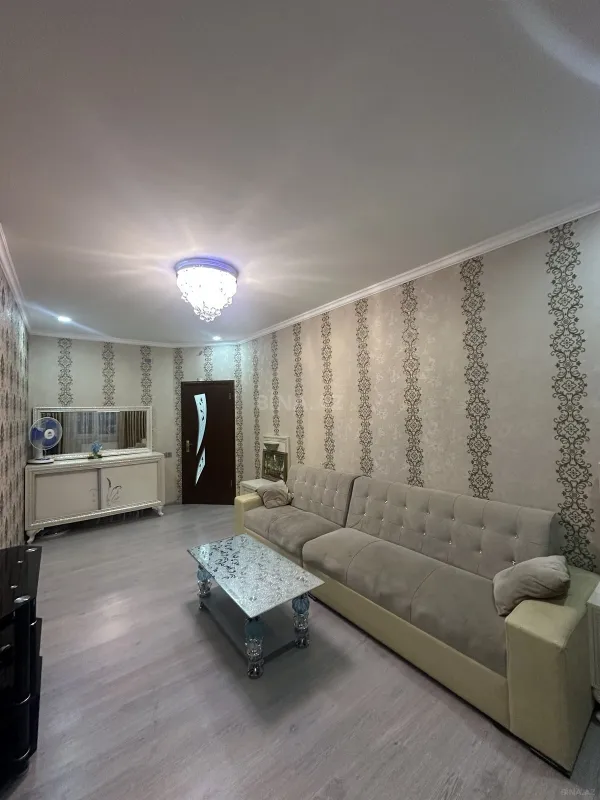 Satılır 2 otaqlı mənzil 58 m²