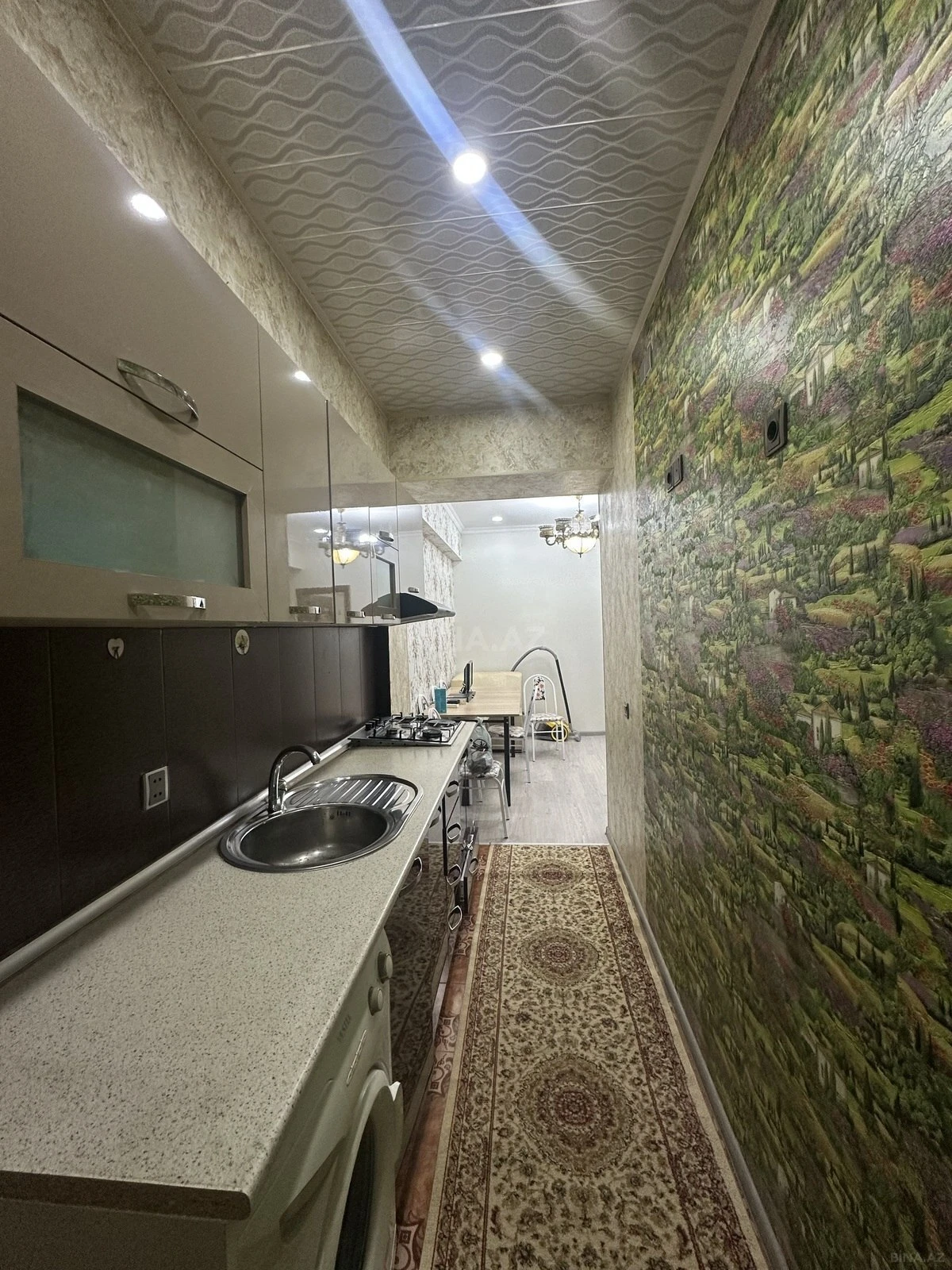 Satılır 2 otaqlı mənzil 58 m²