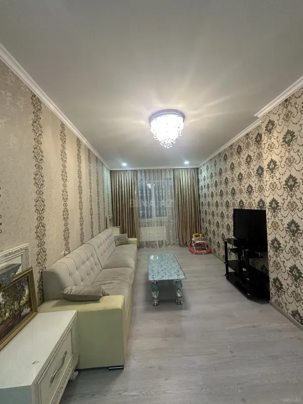 Satılır 2 otaqlı mənzil 58 m²