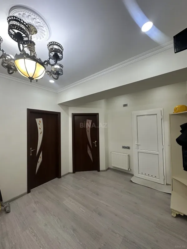Satılır 2 otaqlı mənzil 58 m²