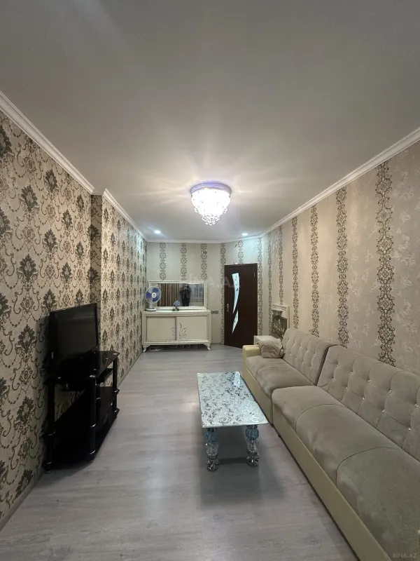 Satılır 2 otaqlı mənzil 58 m²