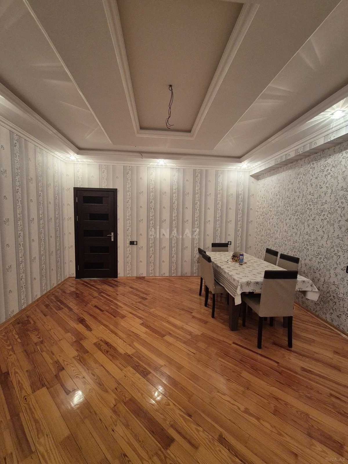 Satılır 3 otaqlı mənzil 75 m²