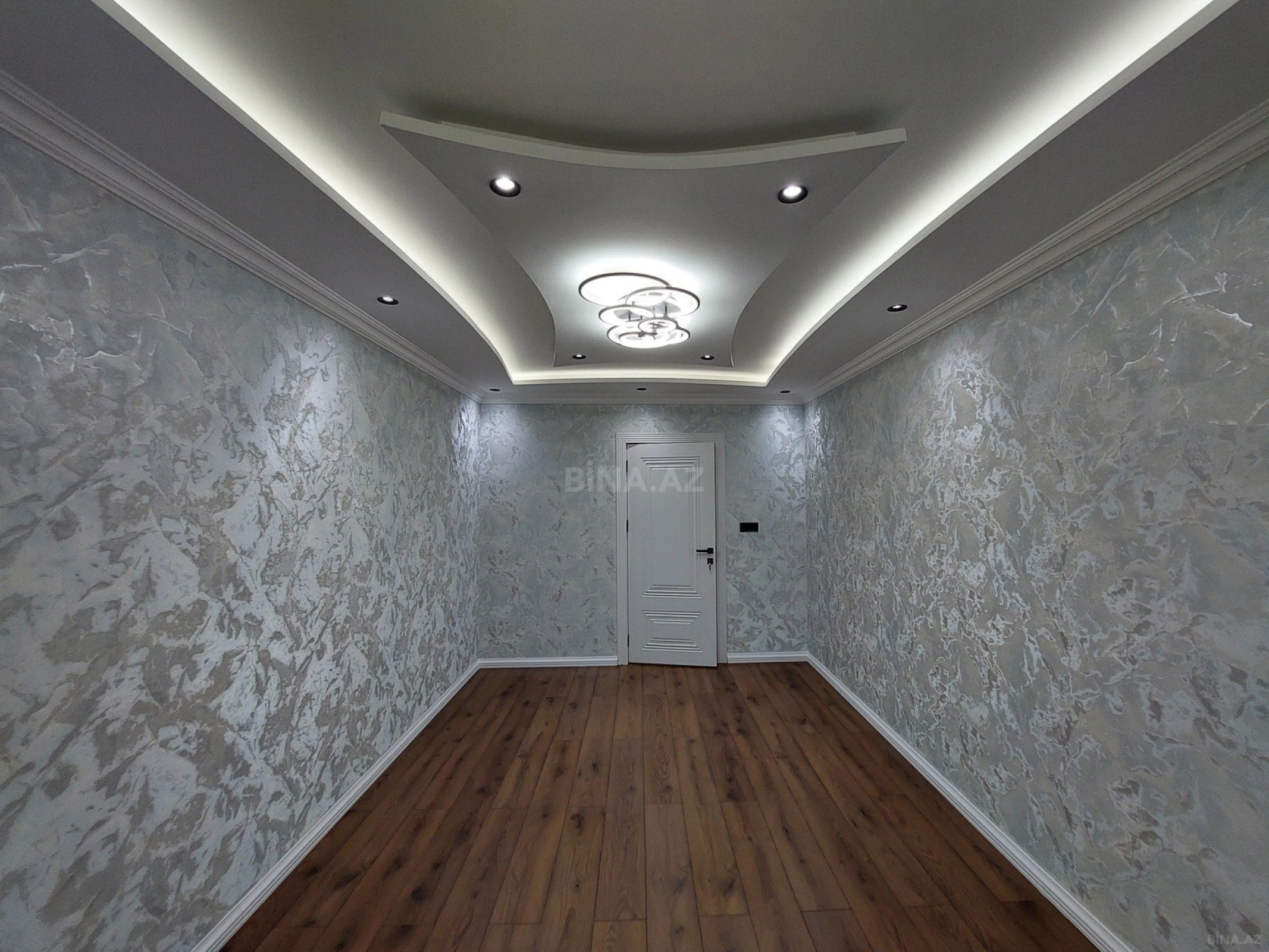 Satılır 3 otaqlı mənzil 73 m²
