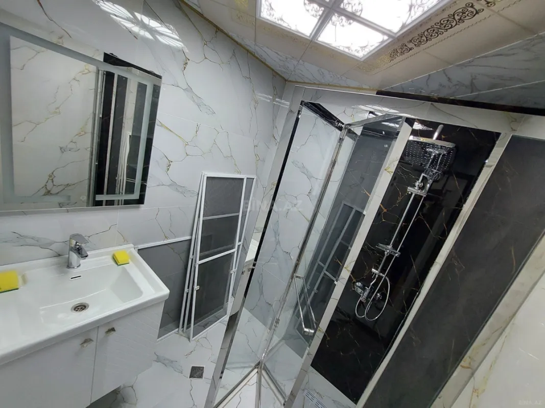 Satılır 3 otaqlı mənzil 73 m²