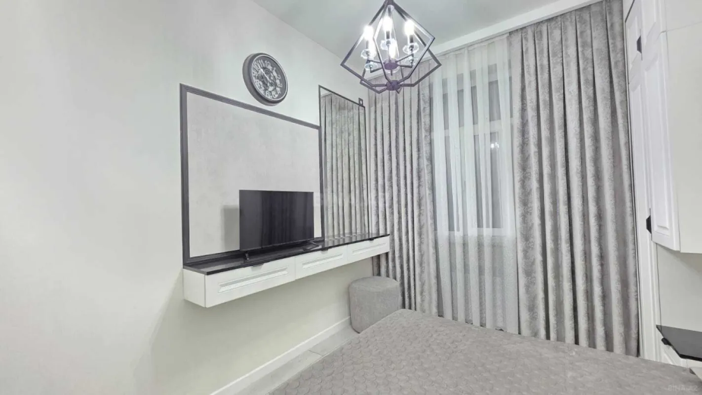 Satılır 2 otaqlı mənzil 60 m²