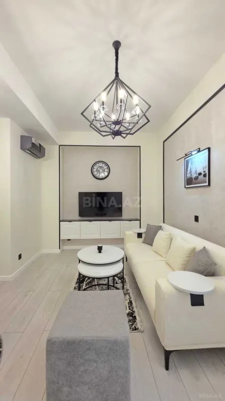 Satılır 2 otaqlı mənzil 60 m²