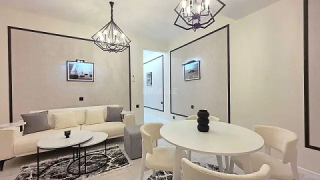 Satılır 2 otaqlı mənzil 60 m²