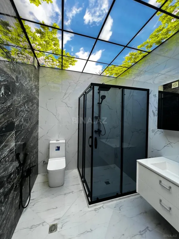 Satılır 4 otaqlı mənzil 160 m²