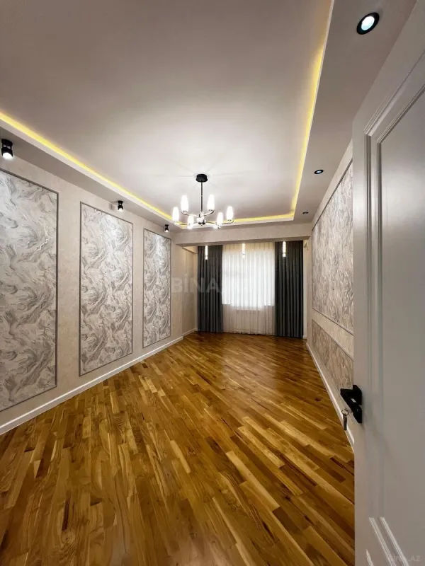 Satılır 4 otaqlı mənzil 160 m²