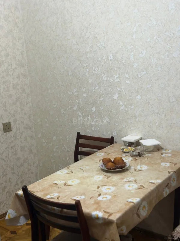 Satılır 3 otaqlı mənzil 82 m²