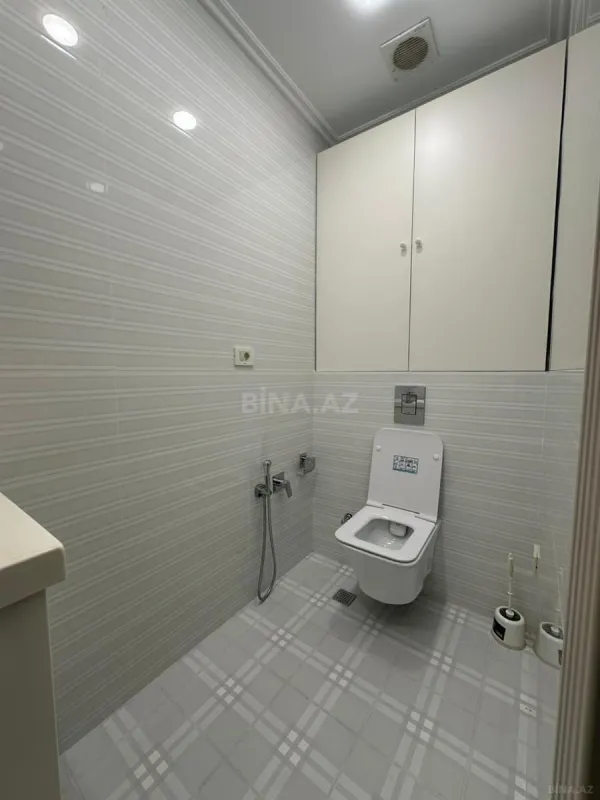 Kirayə verilir 3 otaqlı mənzil 170 m²