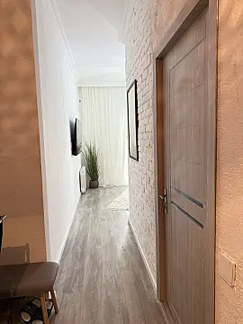 Satılır 2 otaqlı mənzil 45 m²
