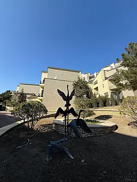 Satılır 3 otaqlı mənzil 158 m²