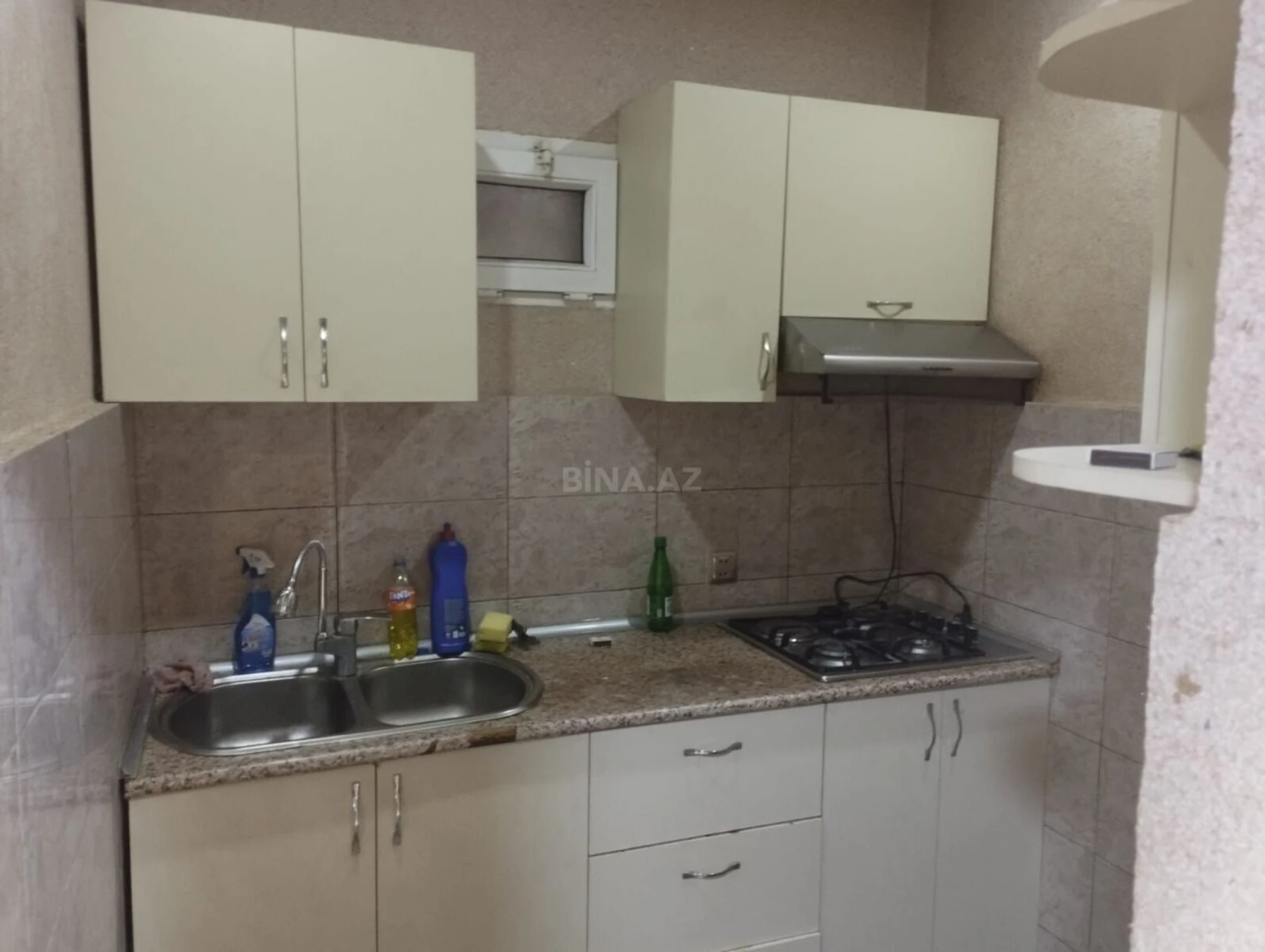 Satılır 3 otaqlı həyət evi 80 m²