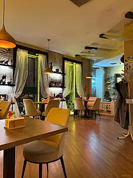 Kirayə verilir obyekt 290 m² — Bakı, İçərişəhər 290.00 m²