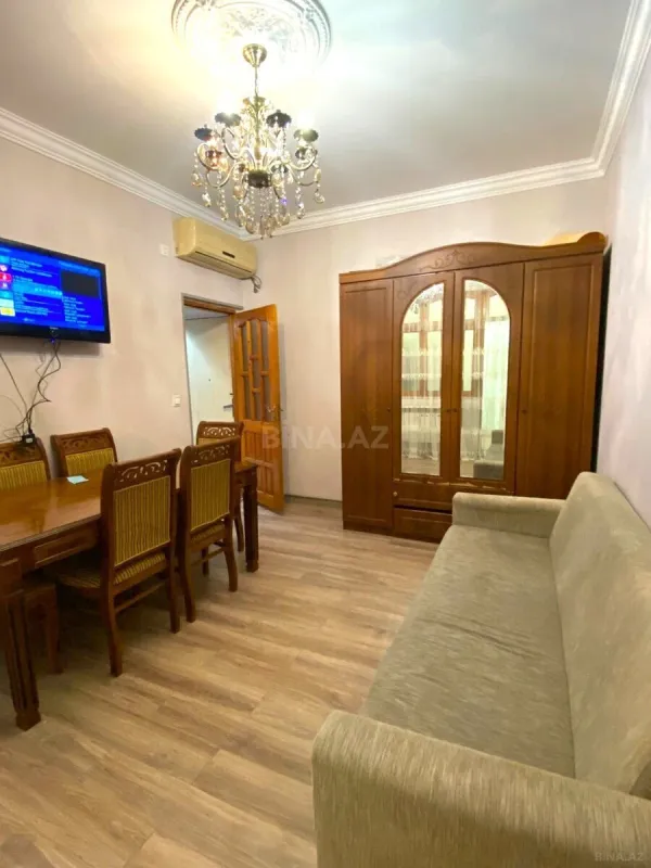 Satılır 3 otaqlı mənzil 53 m²