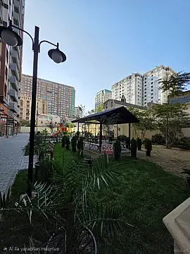 Satılır 4 otaqlı mənzil 170 m²