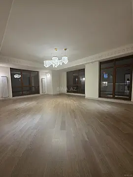 Satılır 4 otaqlı mənzil 170 m²