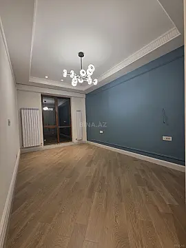Satılır 4 otaqlı mənzil 170 m²
