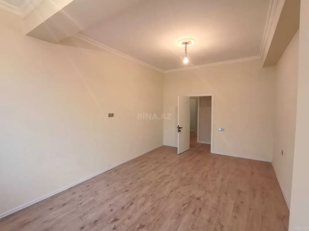 Satılır 2 otaqlı mənzil 80 m²