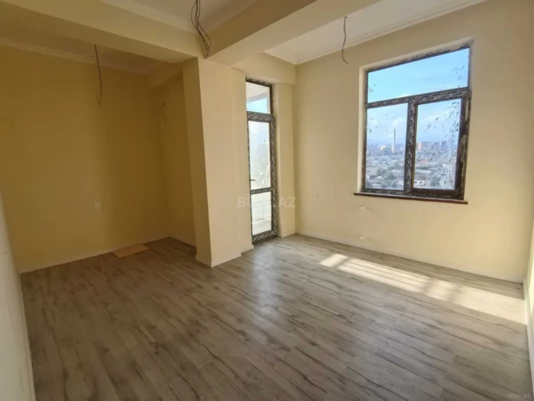 Satılır 2 otaqlı mənzil 80 m²