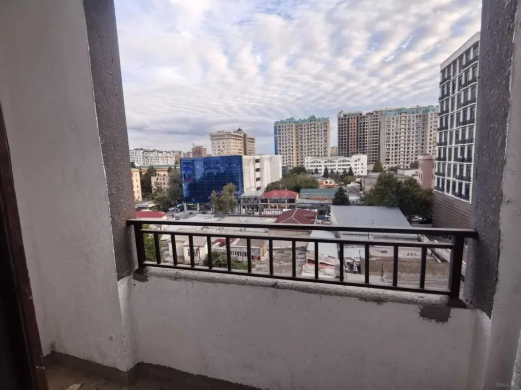 Satılır 2 otaqlı mənzil 80 m²