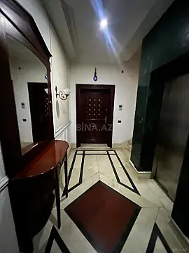 Kirayə verilir 4 otaqlı mənzil 350 m²