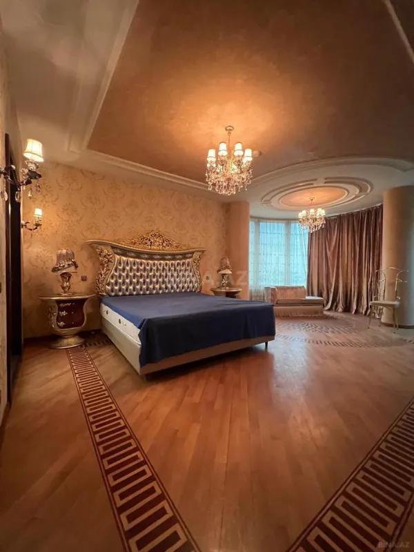 Kirayə verilir 4 otaqlı mənzil 350 m²