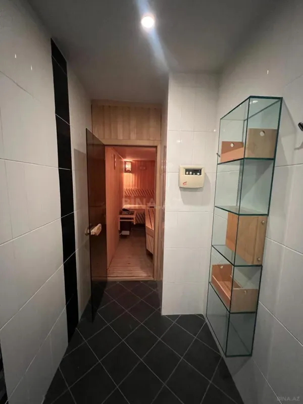 Kirayə verilir 4 otaqlı mənzil 350 m²