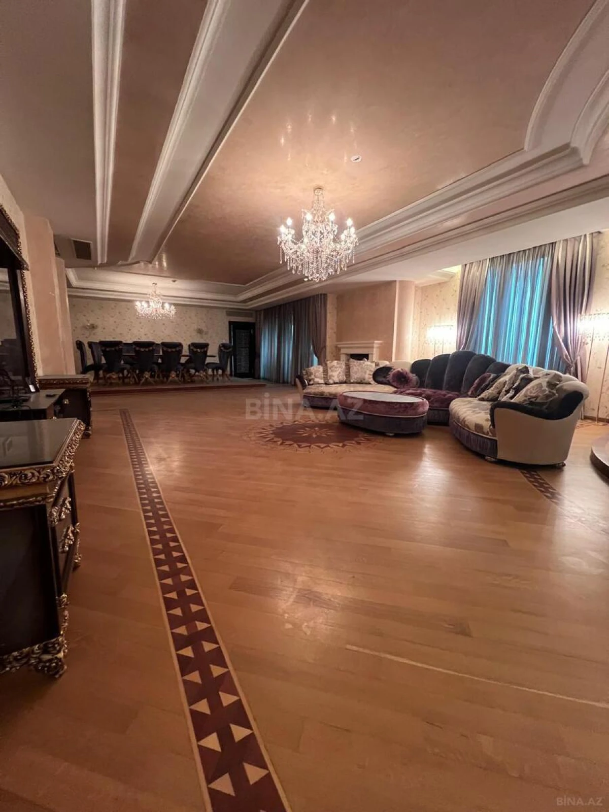 Kirayə verilir 4 otaqlı mənzil 350 m²