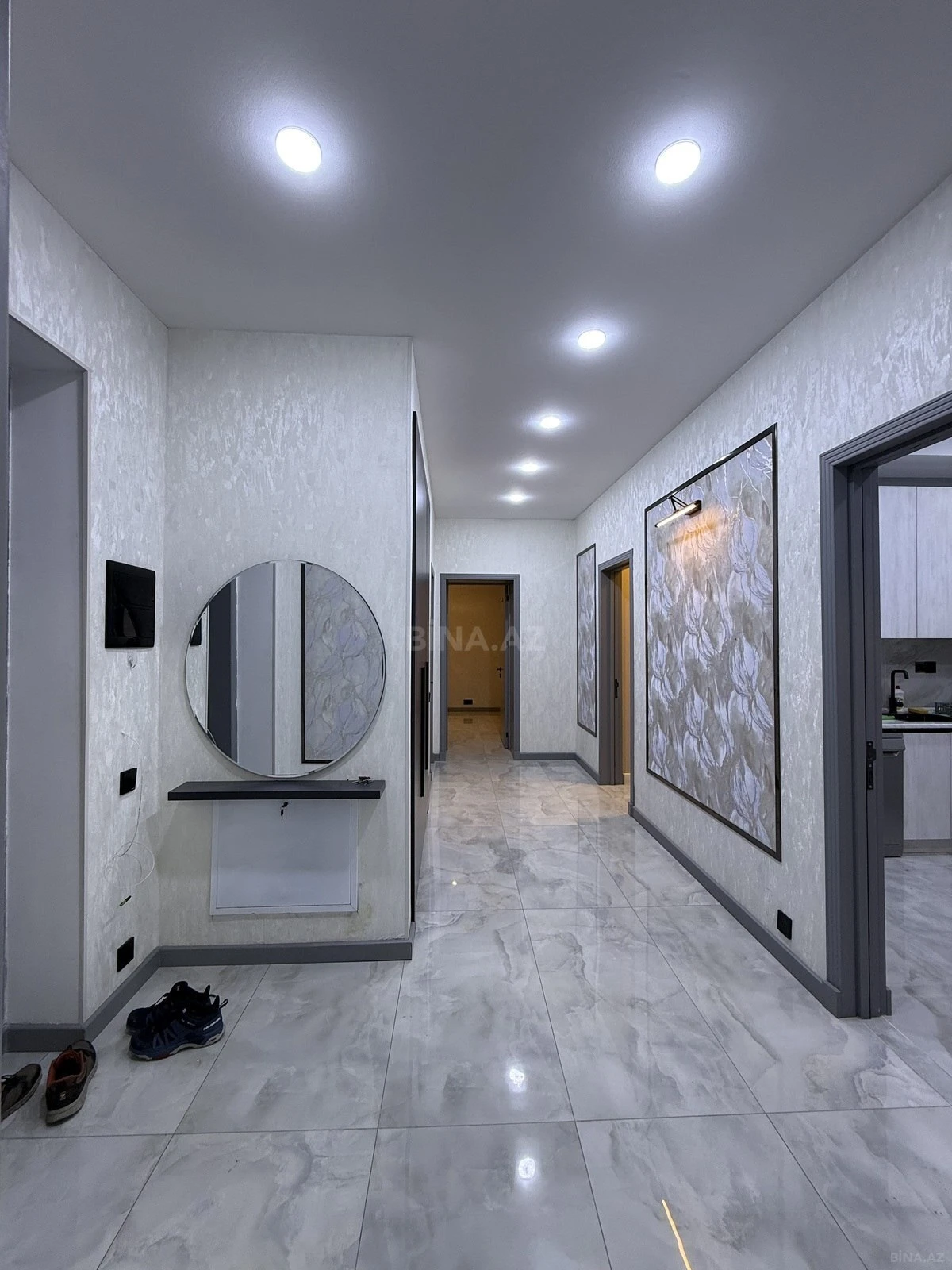 Kirayə verilir 3 otaqlı mənzil 120 m²