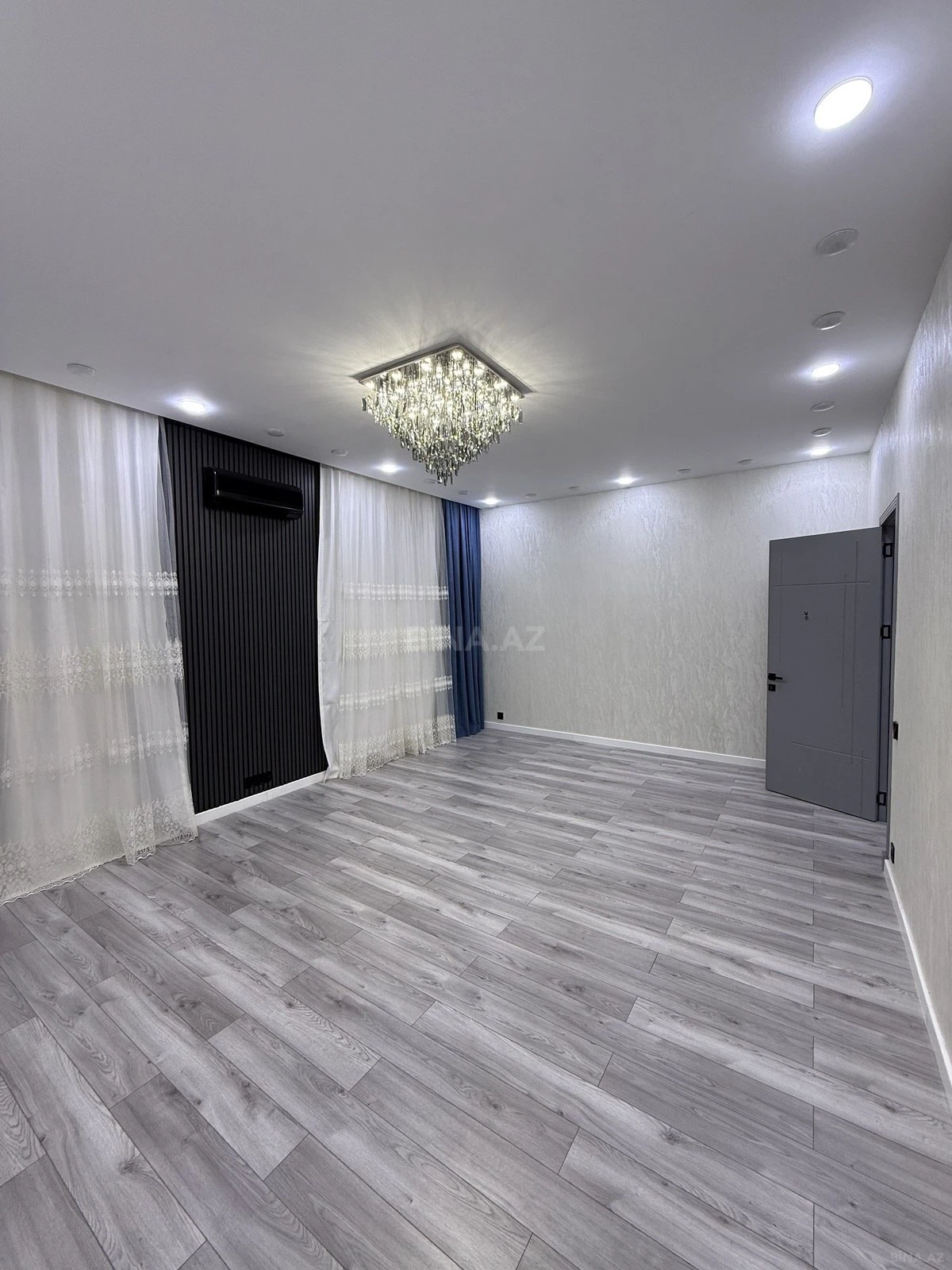 Kirayə verilir 3 otaqlı mənzil 120 m²