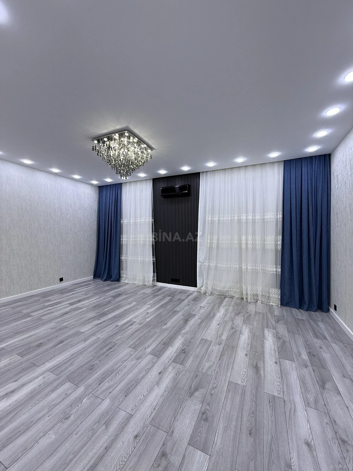 Kirayə verilir 3 otaqlı mənzil 120 m²